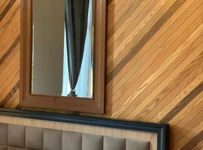 招待所 People 科尔察